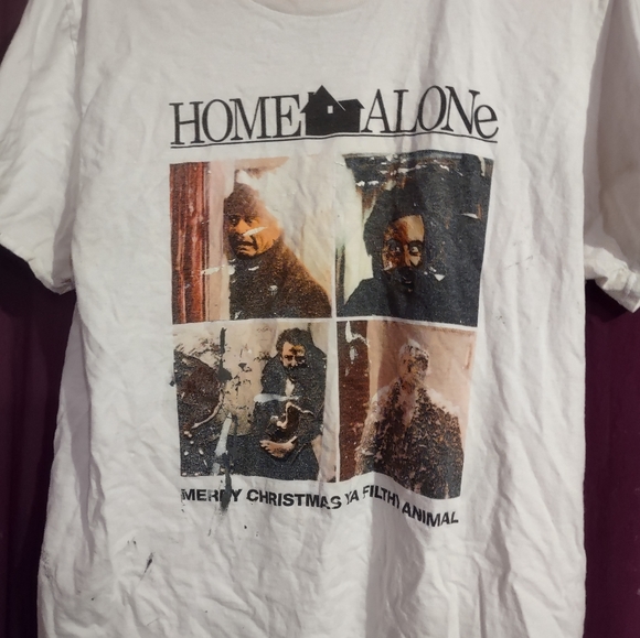 Vintage home alone tee shirt - Picture 1 of 10